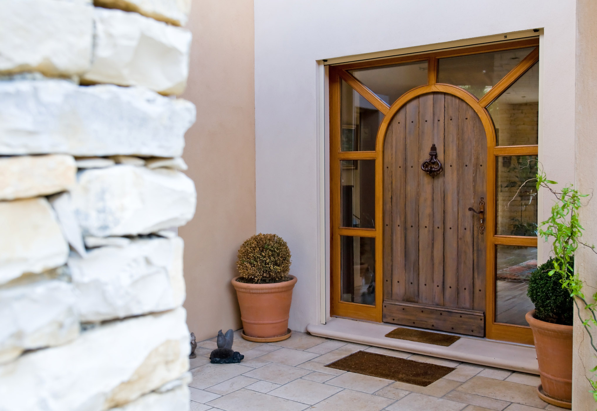 porte entrée maison sur mesure verre et bois