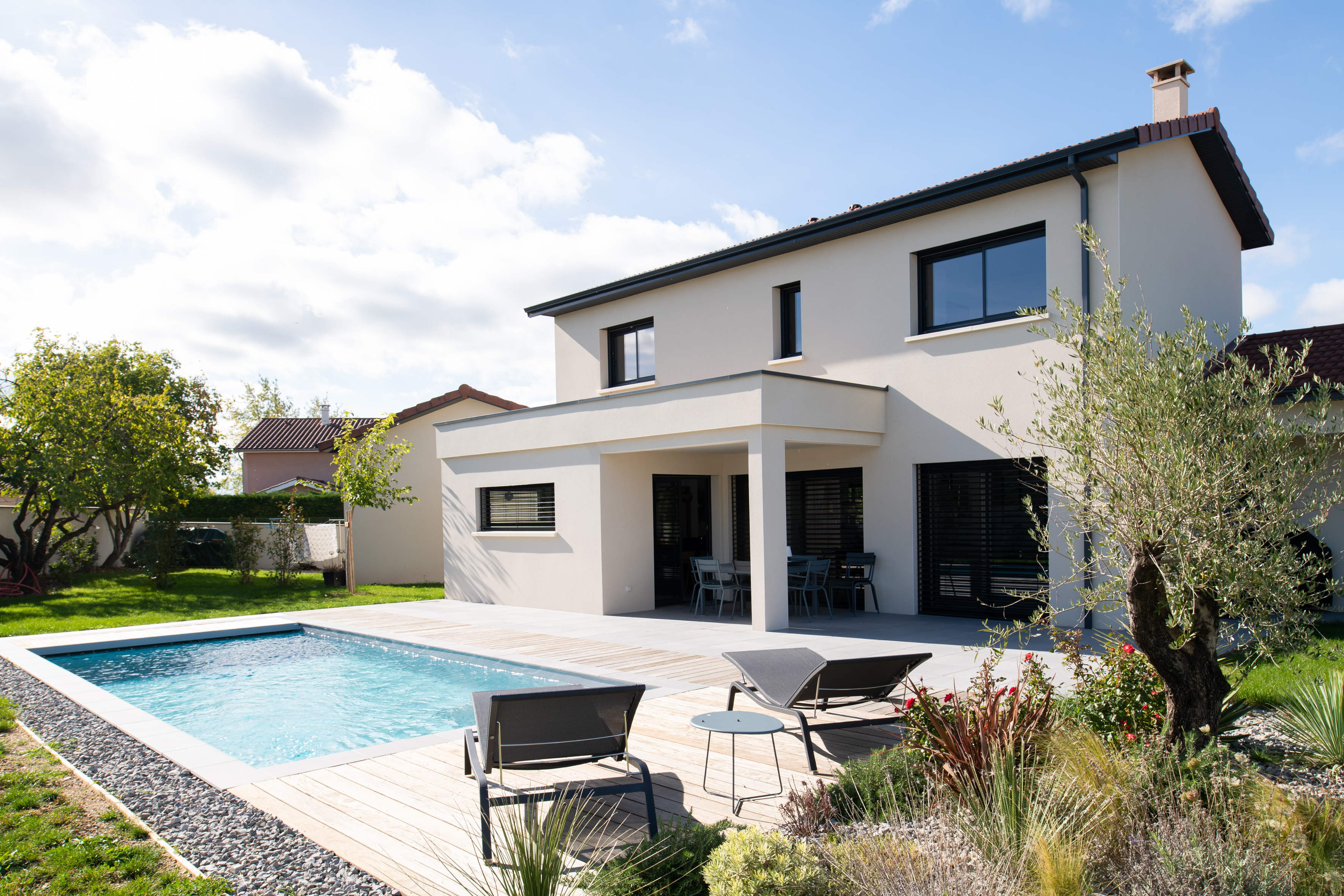 villa Pierre Bernard Création architecte Lyon contemporain piscine jardin