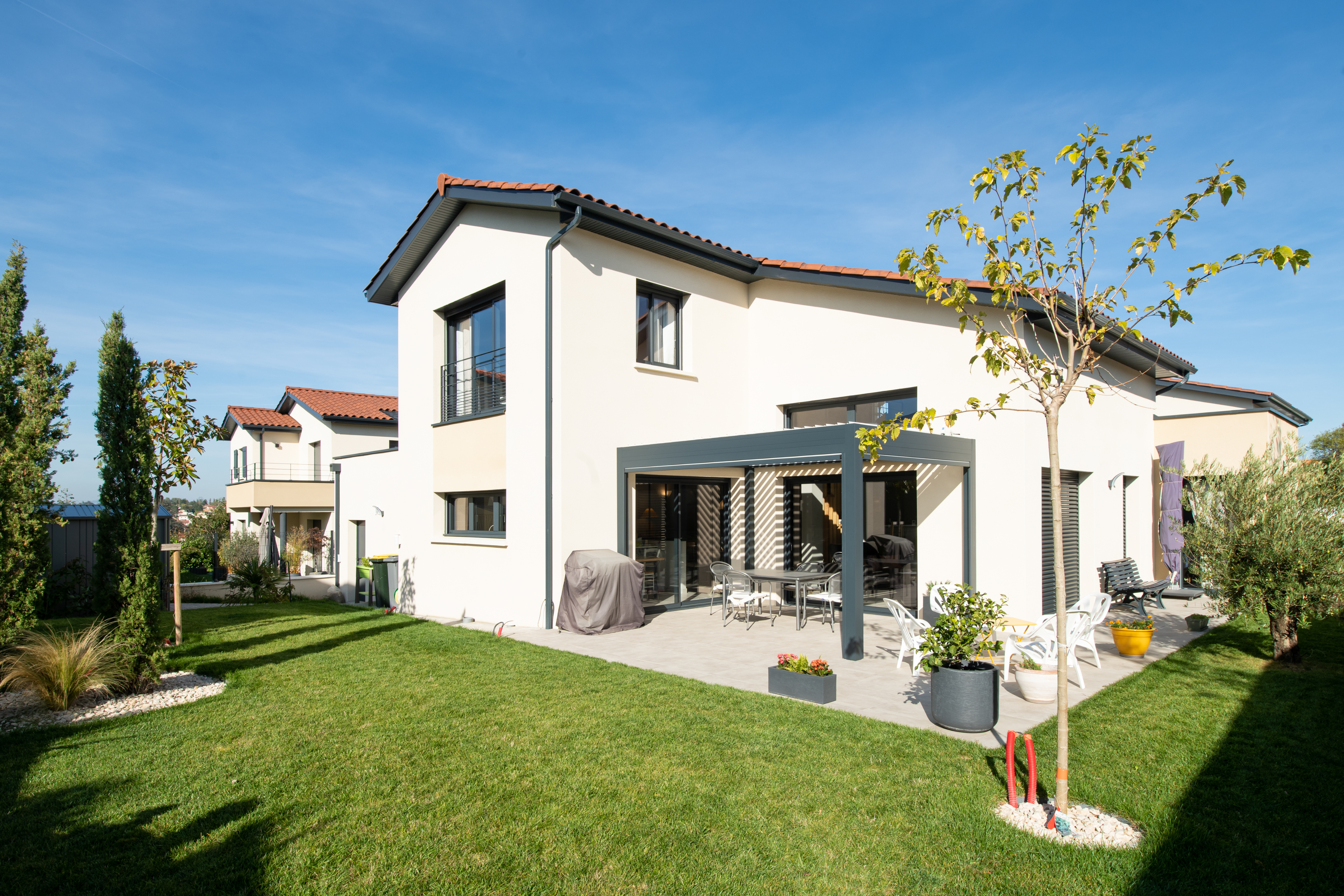 maison famille maison Pierre Bernard Création architecte Lyon pergola